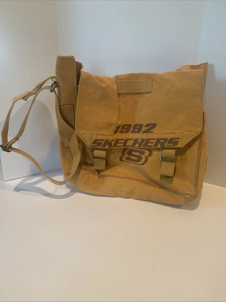 Bolso Mensajero Sketchers 1992 Lona Naranja Quemado. 12x12” Foto 1 de 4