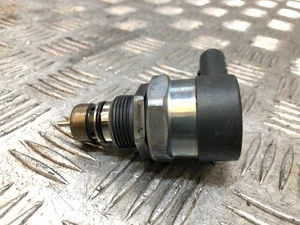 0281002738 Bmw 1 2 3 4 5 6 7 X1 X3 X4 Series Fuel Regulator Pressure Accumulator - Picture 1 of 10