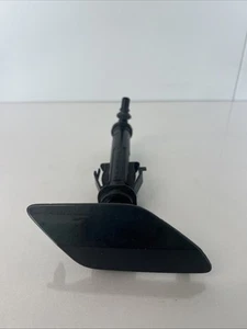 VW GOLF MK7 DRIVER SIDE HEADLIGHT WASHER JET WITH COVER 5G0955966 2013-2016 - Picture 1 of 22