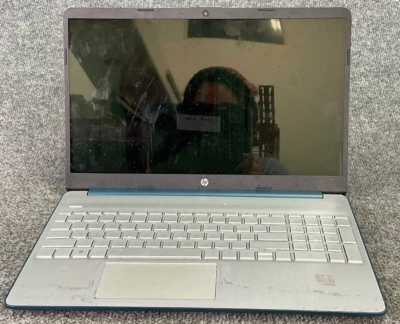 HP Laptop 15-DY0700TG, 15.6-inch 256GB SSD, Intel Pentium N5030 - For Parts - Image 1 of 4