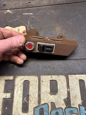 1972 年福特 Capri 灯开关组件  — 第 1/4 张图片