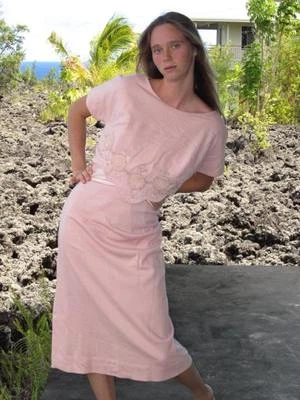 Vestido DE COLECCIÓN AÑOS 60 Rosa Satinado Bordado con Cuentas Bomba Movible Pin Up Lolita S/M  Foto 1 de 4