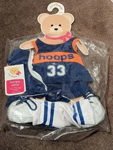 Claire Bear HOOPS WEAR Outfit Jersey + Sneakers NEW - Picture 1 of 2