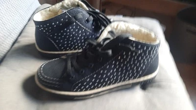 Rieker Dame schwarz Sneaker Gr.38 Chucks gefüttert Glitzersteine - Bild 1 von 4