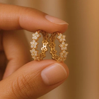 1.20 CT Round Cut VS/SI Lab Grown Diamond Cluster Hoop Earring 10k Yellow Gold - Image 1 of 4