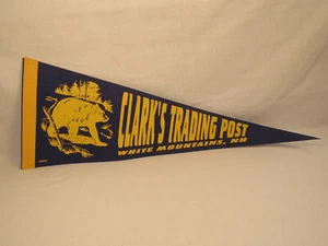 Vintage CLARK'S TRADING POST 24" Bear Pennant White Mountains NH New Hampshire - Picture 1 of 4