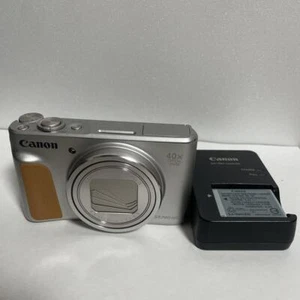 Canon Power Shot SX740 HS Silver 20.3MP 4K Digital Camera 40x Optical Zoom Japan - Picture 1 of 7