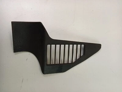 2022 年日产 Titan 乘客下仪表板盖 — 第 1/4 张图片