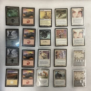 Magic The Gathering Lote de 20 Cartas Exorcista Limpieza GnuTradingCards Magic The Gathering - Imagen 1 de 22