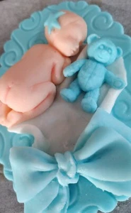 Essbar schlafendes Baby Mädchen Taufe Tortenaufleger Deko Geburtstag - Bild 1 von 2