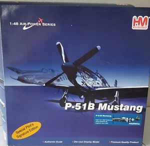 Hobby Master 1:48 HA8503A P-51B Mustang OLD CROW - Picture 1 of 6