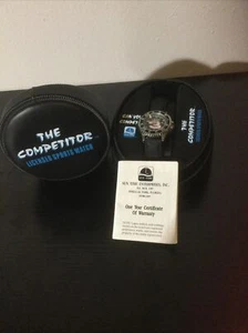 DALE EARNHARDT RETIRED NEW IN TIRE DISPLAY CASE The Competitor SPORTS WATCH - Picture 1 of 4