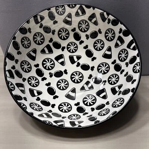COCO & LOLA 7.75" SERVING BOWL Candy HALLOWEEN FOOTED PREMIUM COLLECTION RARE - Picture 1 of 8