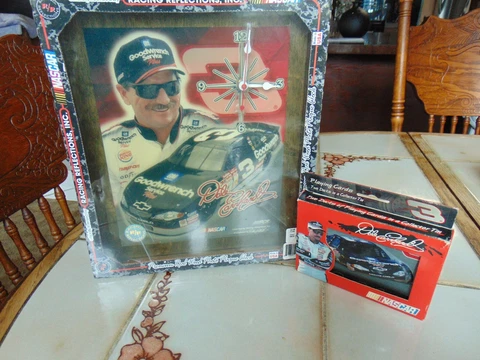 NASCAR Dale Earnhardt Wood Photo Plaque Clock NEW & Tin w/ Playing Cards Gift Cover