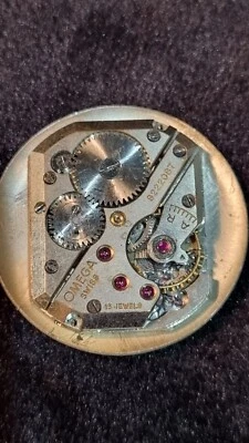 Omega Cal. R17.8 Movement Spares - Image 1 of 4