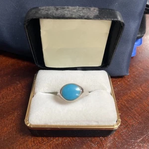 sterling silver blue turquoise stone size 8.25 - Picture 1 of 4