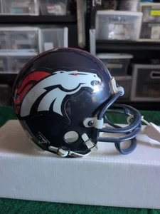 Vintage Broncos Mini Helm - Bild 1 von 5