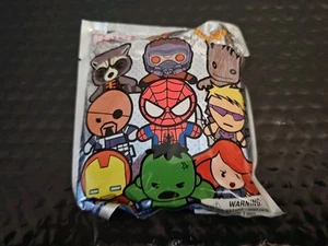 NEW MARVEL Series 1 Figural Collectors Keyring Unopened Mystery Blind Bag - Picture 1 of 5