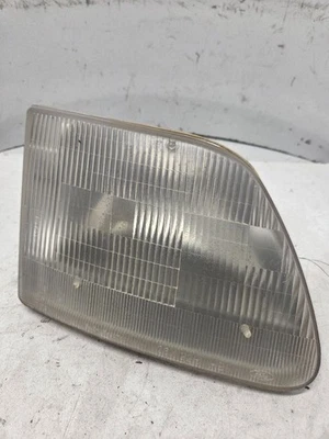 Faro de pasajero Heritage para camioneta Ford F150 97-04 1445282 Foto 1 de 4