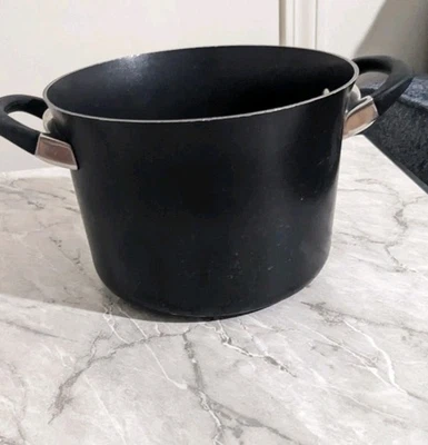 Circulon Classic 4 кварты Кассероль жестко анодированная без крышки - Изображение 1 из 4