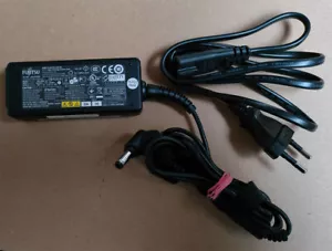 original Netzteil Fujitsu Thin Client FUTRO S520 S920 Stromkabel Ladegerät 40W - Bild 1 von 2
