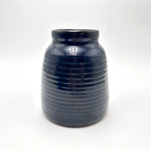 Blue Ribbed Pottery Ceramic Vase Signed Brad Winger 5.5"H 4.5"W - Picture 1 of 11