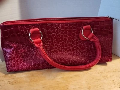 Primeware Insulated Wine Clutch Thermal Lined Bag Red Croc Design (NO CORKSCREW) - Image 1 of 4