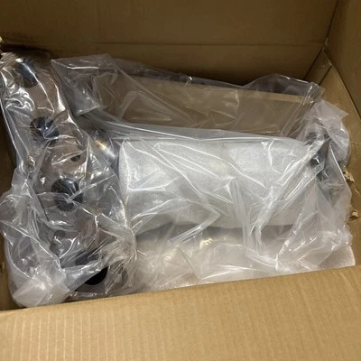 Convertidor catalítico para Jeep Cherokee 2014-2017 2,4 L/Renegade 2015-2018 2,4 L Foto 1 de 4