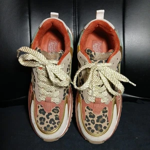 Malibu Blowfish Women's Size 8 Sneakers Leopard Pink Gold Teal Green Cute! - Picture 1 of 10