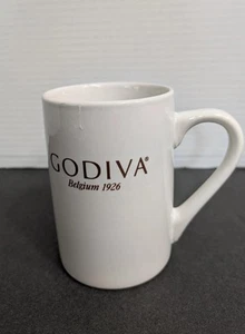 Godiva 1926 Belgium Chocolate Coffee Mug Made in 2020 White With Brown Logo 10oz - Afbeelding 1 van 6