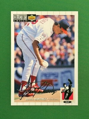 1994 Upper Deck Collector's Choice #546 Dennis Martinez Silver Signature - Image 1 of 2