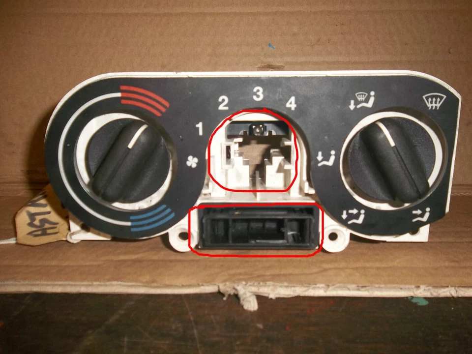 PANEL DE CONTROL DE CALEFACCIÓN VAUXHALL ASTRA MK3 1995-1996 - Imagen 1 de 4