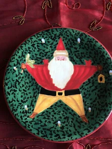 Set of 4 Santa Star 8" Christmas Dessert Plates - Picture 1 of 3