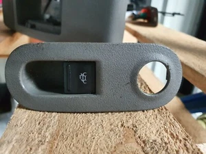 VW BEETLE CONVERTIBLE ROOF SWITCH GREY 1Y0959727  - Picture 1 of 2