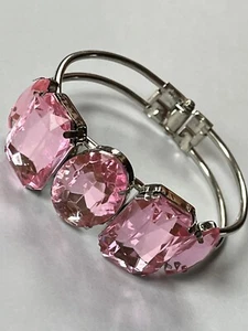 Split Tubular Silvertone w Large Acrylic Pink Rhinestones Hinged Bangle Bracelet - Picture 1 of 6