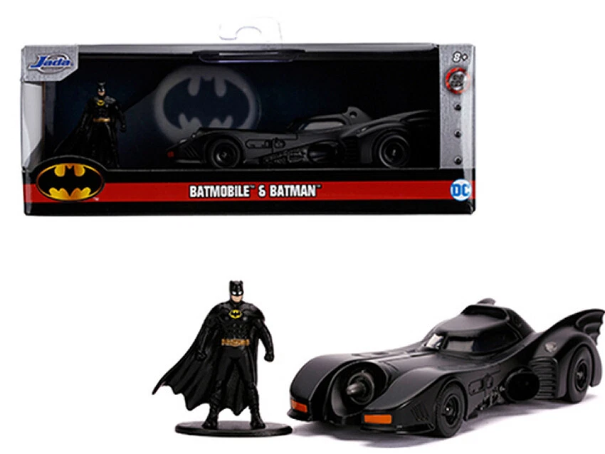Jada Toys BATMOBILE 1989 WITH BATMAN FIGURE 1:32 - Immagine 1 di 1
