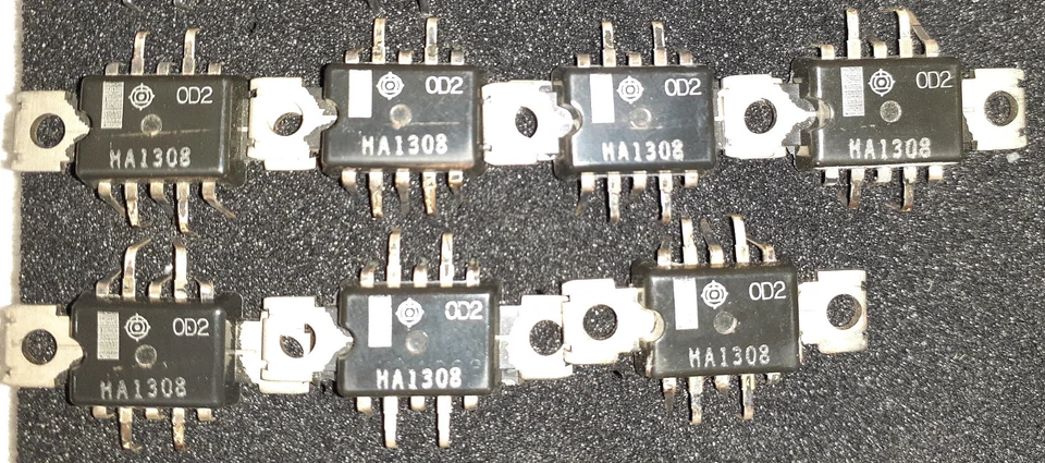 Hitachi HA1308 Amplifier Chip. NOS. - Image 1 of 1