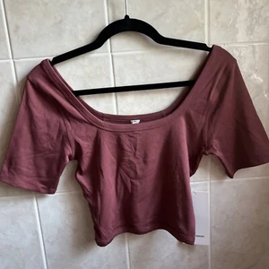Lululemon Women's Ribbed Held Tight Tee Short Sleeve Shirt - SMRD- US 6 - Picture 1 of 5