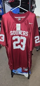 Camiseta de fútbol americano vintage del equipo Nike Oklahoma Sooners #23 para hombre talla XXL - NUEVA CON ETIQUETAS - Imagen 1 de 4