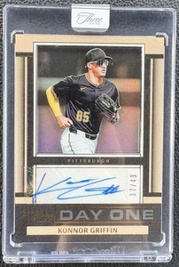 2025 Panini Three & Two Day One Konnor Griffin RC Auto #/49 Panini Sealed! - Bild 1 von 2