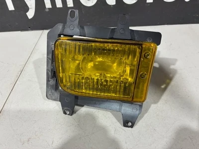 Faro antiniebla delantero derecho bmw último modelo e30 318i 325i 325iX 89-92 Foto 1 de 4