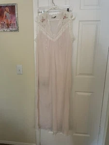 Chrisitian Dior Vintage Baby Pink Floral Embroidered Lace Nightgown Size Small S - Picture 1 of 10