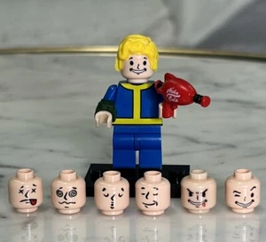 Lego Fallout Vault Boy individuell bedruckte Minifigur Minifiguren - Bild 1 von 3
