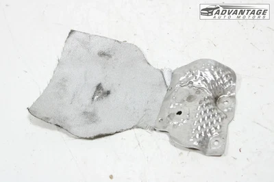 AUDI A4 QUATTRO B9 2017-2024 MOTOR PLACA DE MONTAJE LATERAL DERECHO ESCUDO TÉRMICO OEM Foto 1 de 4