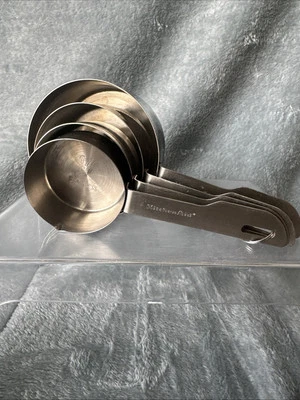 Набор из 4 мерных чашек с сухими ингредиентами из нержавеющей стали KitchenAid - Изображение 1 из 4