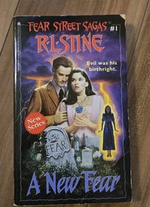 RL Stine Fear Street Sagas book #1 A New Fear YA horror Series 1st Edition - Imagen 1 de 8