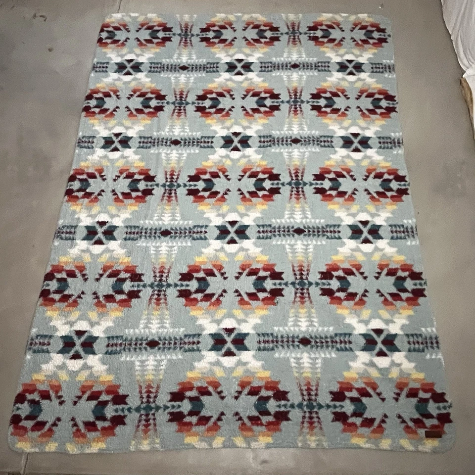 Pendleton Legend Lake Aqua Sherpa Fleece Blanket Twin XL 90”x67” Aztec Throw - Image 1 of 4