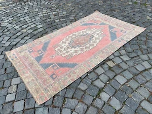 Turkish Antique rug Bohemian Area rug Oushak rug Vintage Rug Handmade wool rug - Picture 1 of 11