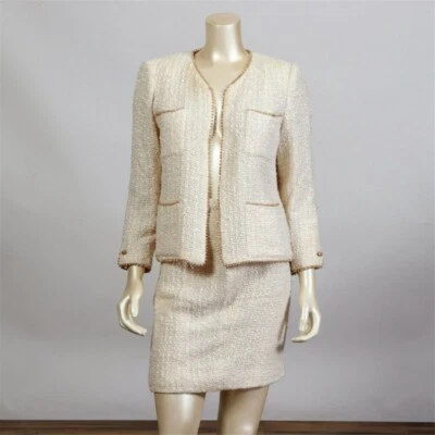 Chanel Tweed Falda Suite, Colección Printemps-ete 1999. Foto 1 de 4