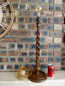 Antique Vintage Solid Oak Open Barley Twist Table Lamp 59 cm High Home Cottage - Foto 1 di 13